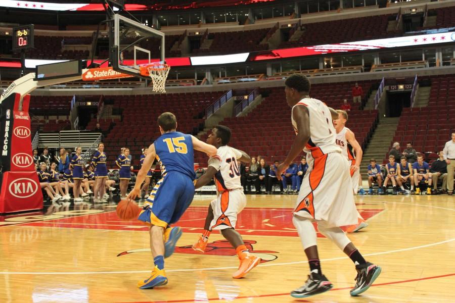 Boys basketball defeats Naperville North at United Center