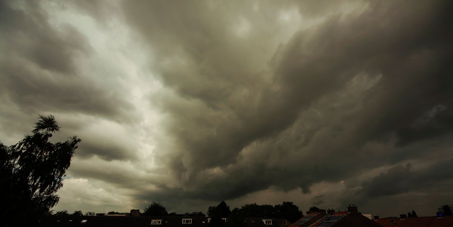 The darkness over LT