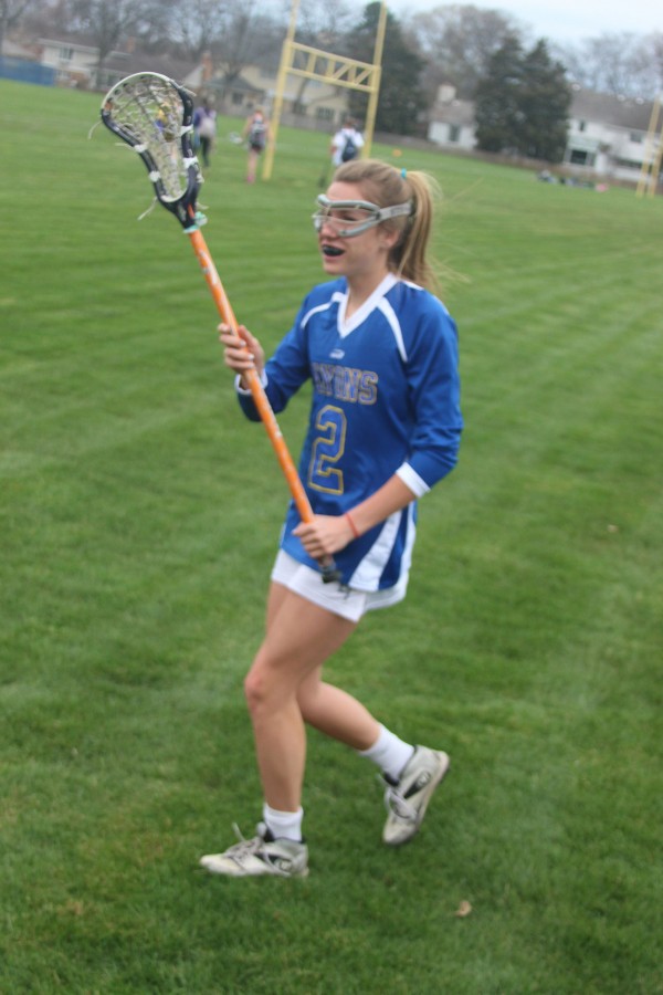 Girls lacrosse kicks off