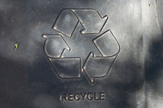 Recycling logo (Alan Levine).