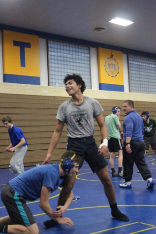 Wrestling prepares to pin, win