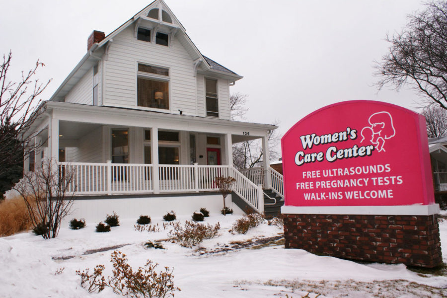 Outside view of the Womens Care Center on North LaGrange Road (Lonnroth/LION).