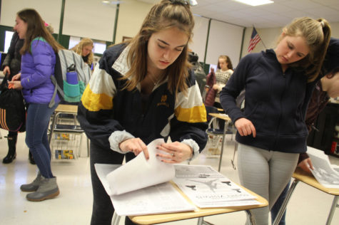 LION Staffer Pilar Valdes looks at the upcoming newspaper issue. This kind of work can only happen with rights for student journalists. (Lonnroth/LION)