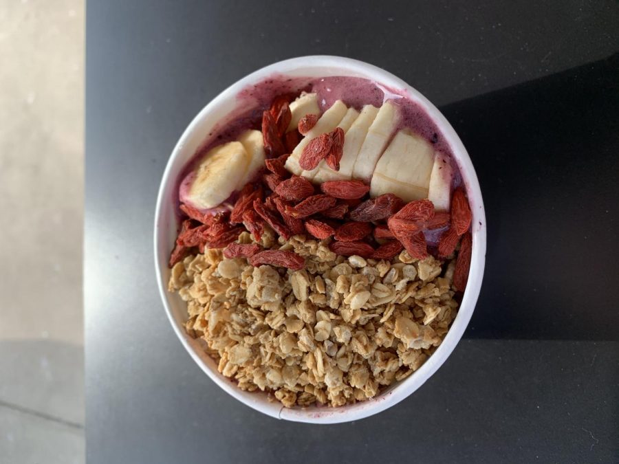 Smoothie bowl from Green Juice (McCormick/LION). 