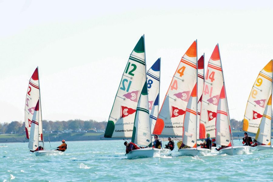 Sailing team trains with Columbia Yacht Club Sailing School (photo courtesy of Gavin Dempsey 22).