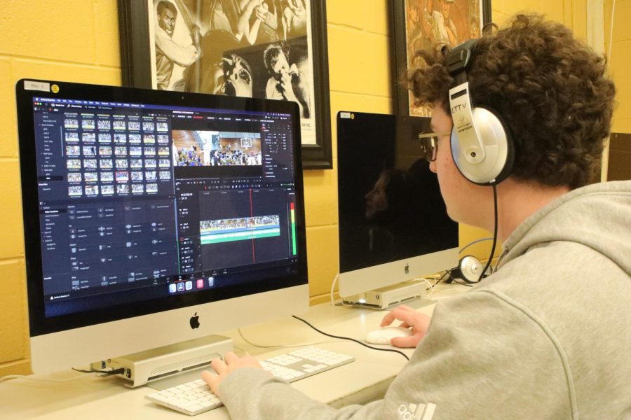 Garrett Fisher 22 works on his edits for episode two in the NC LTTV room (Wirtz/LION).