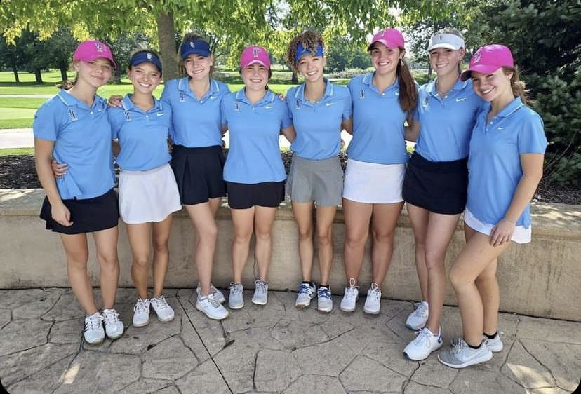 Golf team just before competing in the regional match (Photo courtesy of Addison Watanabe ‘24)
