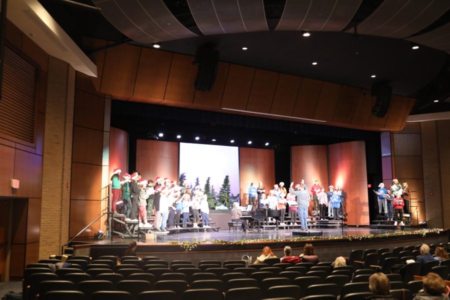 Student carolers perform a holiday concert for local senior citizens. The event was held during the school day in the Reber Center on Dec. 2 (OBrien/LION).