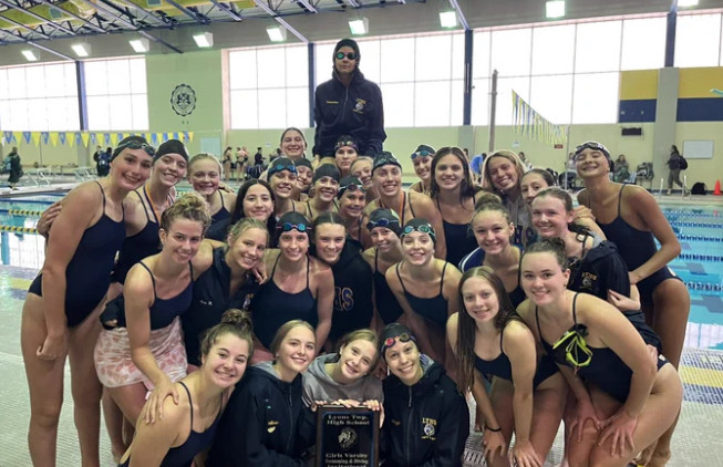 Girls swim team celebrates after winning the Lyons Township Relay Invitational on Sept. 9 (photo courtesy of Erin Rodriguez). 